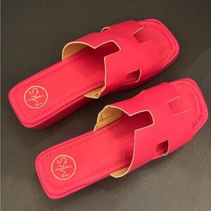 Hermes VIBES Pink Sandals